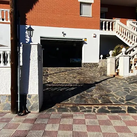 Vil·la Vio, 8-10 Pers, Big Family With Amazing Private Pool